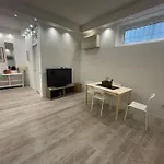 Villa Torlonia\'S Apartment