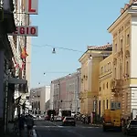 Signorina In Rome