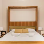 The Best Rent - Two-Bedroom Apartment Near Fori Imperiali