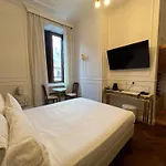 Navona Central Suites
