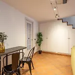 Art House Trastevere Luxury Apartment