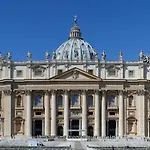 Ad Vatican Luxury Apartment
