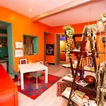 Art Apartment In Trastevere