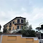 Under Trastevere Stars