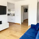 Vatican Apartment 77