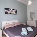Light Blue Apartment - City Center Rome