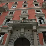 Cesar Palace Guesthouse