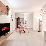 Appartamento Moderno A 5 Minuti Dalla Metro