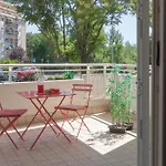 Sandro - Light & Style Apartment
