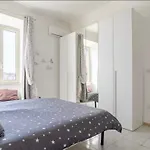 Fefe\'S House