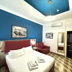 The Five Oscars Inn