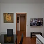 Porta Portese Apartment