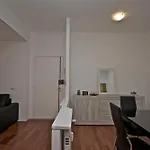 Porta Portese Apartment