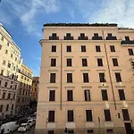 Lumi Hotel