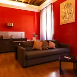Barberini Apt Close To Fontana Di Trevi