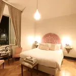 Santa Monica Luxury Rooms