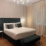 Romano Suite C7