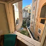 Portoghesi Apartment