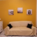 Casa Costanza