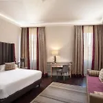 The Inn At The Spanish Steps