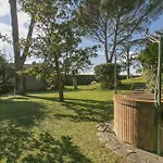 Rome Garden Hill