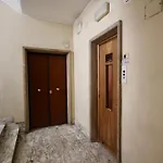 Hc - Clohouse Spacious Flat