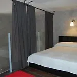 Rsh Ara Pacis Enchanting Apartment