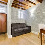 Colonna Suite - Rome Spanish Steps Suite & Spa