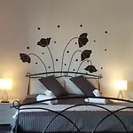 St.John\'S Balcony B&B