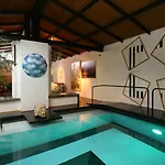Rental In Rome Riari Garden Luxury