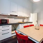 Pantheon Elegance Apartment
