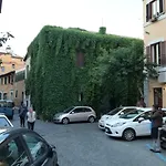 Trastevere, What Else...