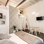 Trastevere Miracle Suite