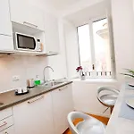 White Panoramic Jacuzzi Suite Trastevere - Top Collection