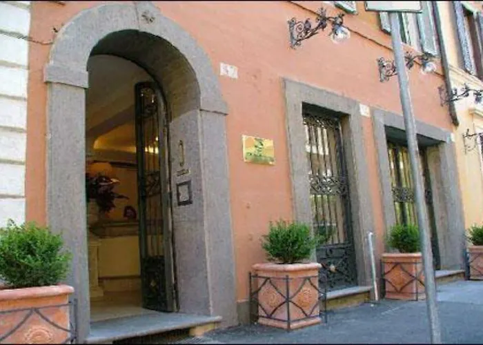Hotel Okapi