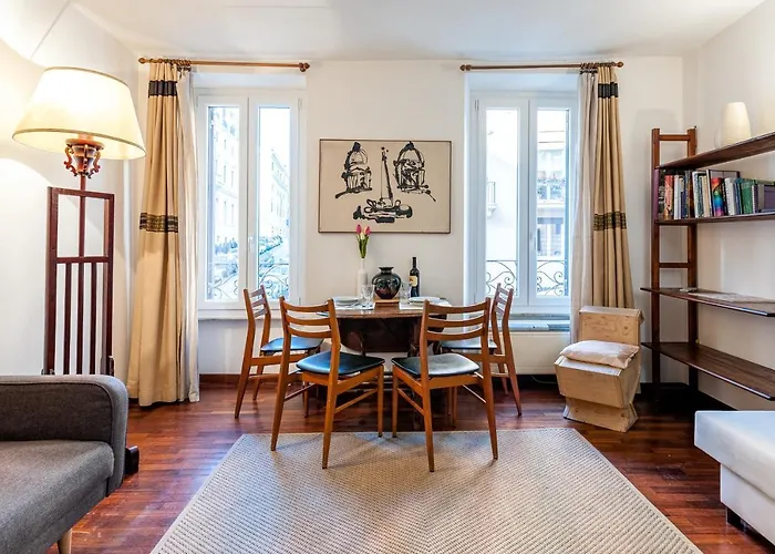 Irex Popolo Square Private Apartment
