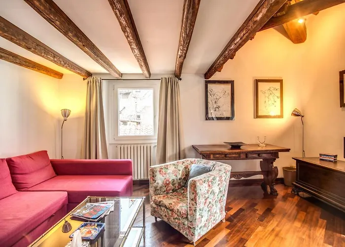 Lovely Attic With Private Terrace By Piazza Navona