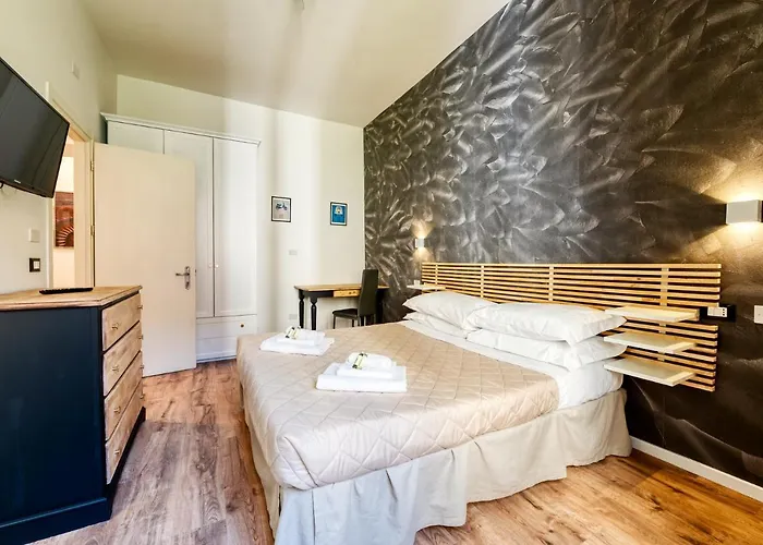 3 Rooms 3 Bathrooms - Lovely Apartment Close The Vatican