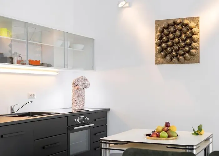 New! Design & Modern Apartment
