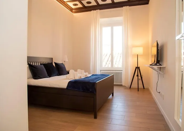 The Parliament - Exclusive Accommodation
