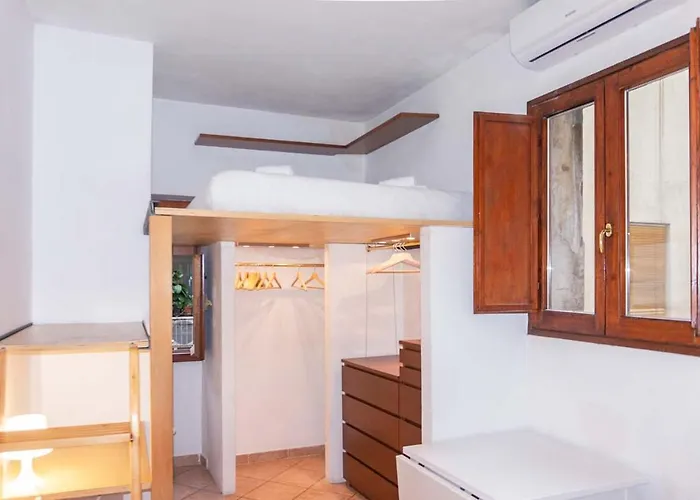 Monti Studio Apartment