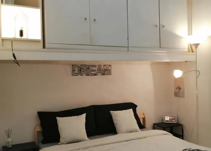 Via Varese Apartment