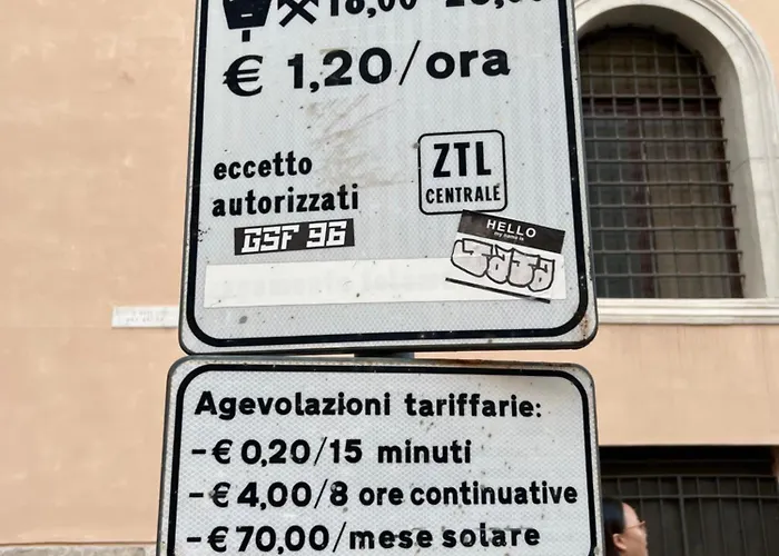 Aphrodite Apartment Piazza Venezia