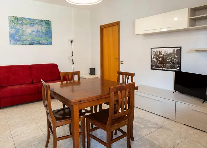 Alessandrino Apartment