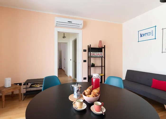 Sandro - Light & Style Apartment