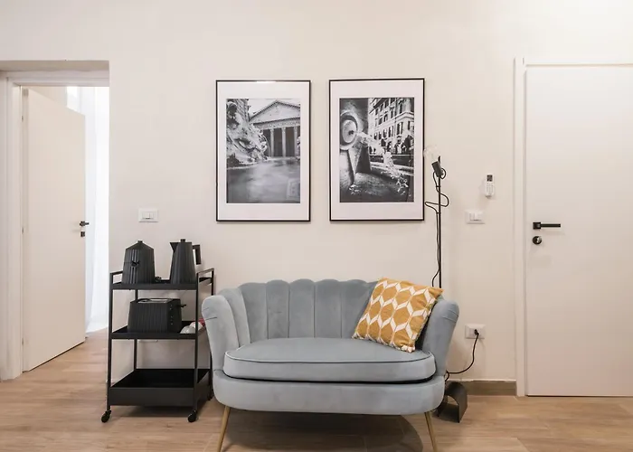 C2 Top Class Apartment, 2 Camere Da Letto Con Giardino In Zona Via Veneto Distante 15 Minuti A Piedi Da Fontana Di Trevi