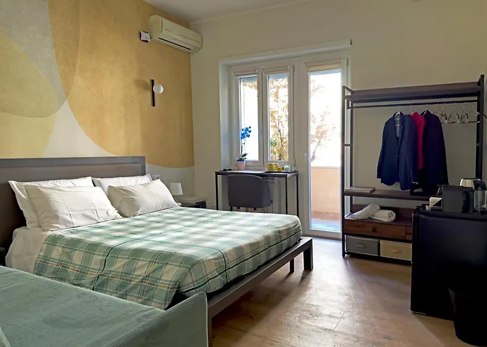 Vatican Dolce Remy Rooms - Metro Cipro