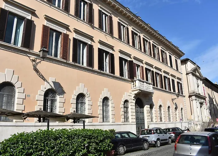 Casa Beatrice, Trastevere