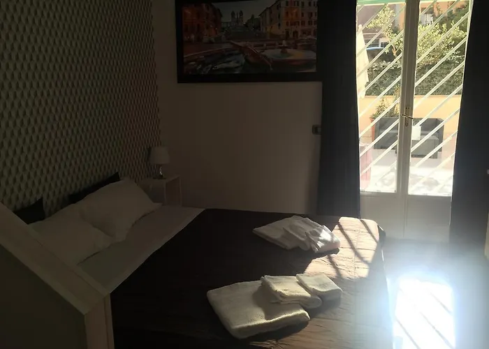 121 Candia Guest House