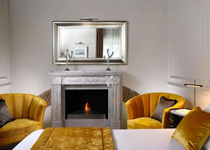 Gens Luxury Suites